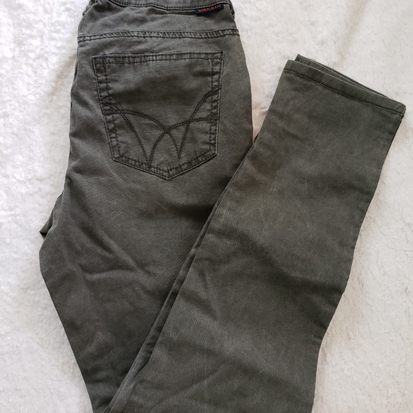 Worn  Olive 5-Faux Pocket Stretch Leggings- 6(28) - Picture 3 of 3